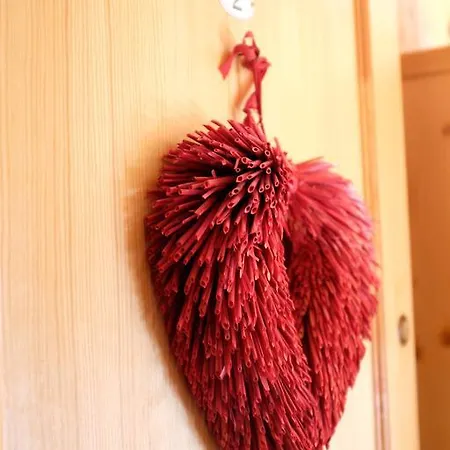 Chambres D'hotes Chalet L'aigle Bleu Oda ve Kahvaltı *
