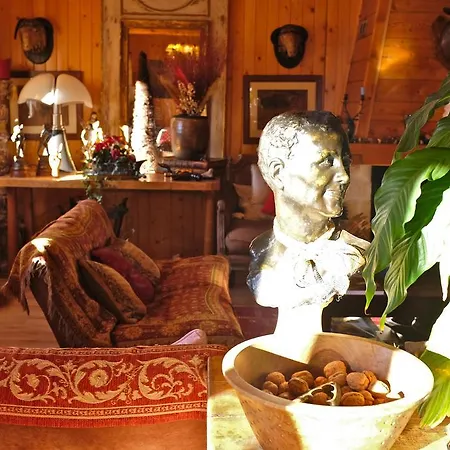 Chambres D'hotes Chalet L'aigle Bleu Oda ve Kahvaltı