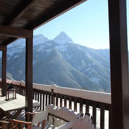 Oda ve Kahvaltı Chambres D'hotes Chalet L'aigle Bleu *